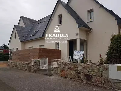 Immeuble, 168 m²