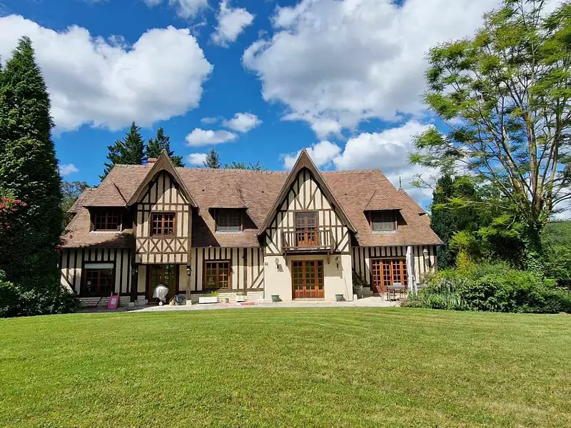 Maison, 300 m²