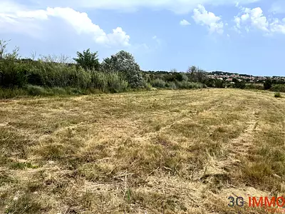 Terrain, 3 789 m²