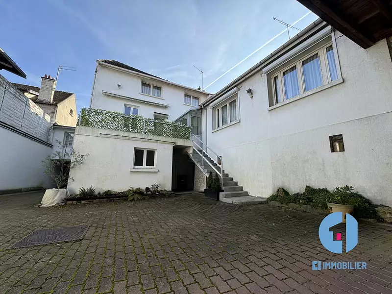 Maison, 149 m²