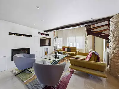 Maison, 220 m²