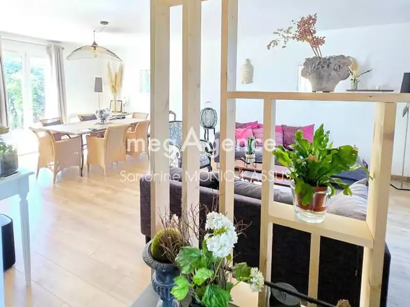 Maison, 142 m²