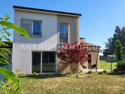 Maison, 92 m²