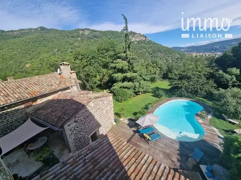 Maison, 212 m²