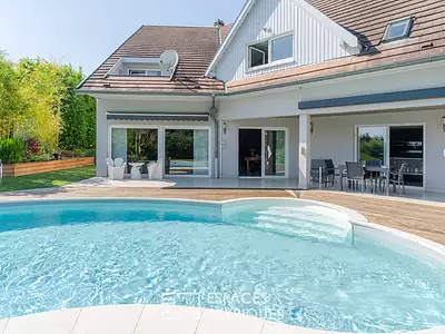 Maison, 269 m²