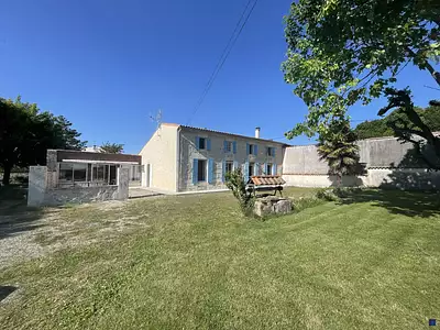 Maison, 151 m²