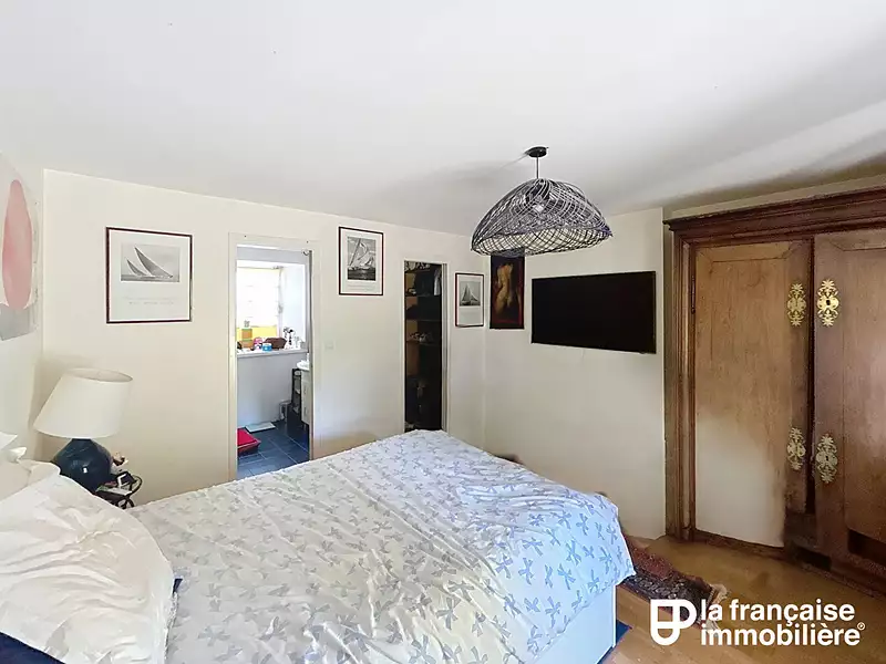 Maison, 218 m²