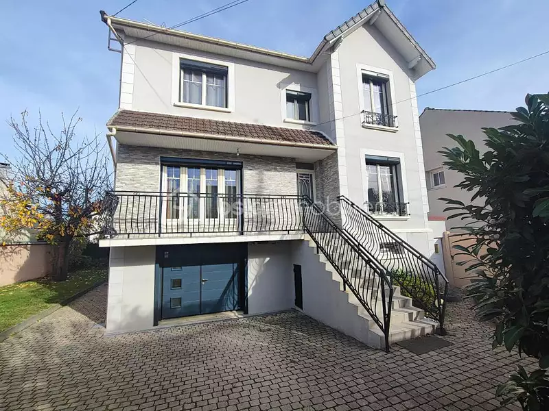 Maison, 96 m²