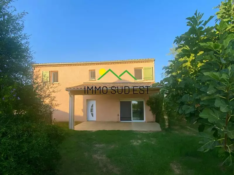 Maison, 109 m²