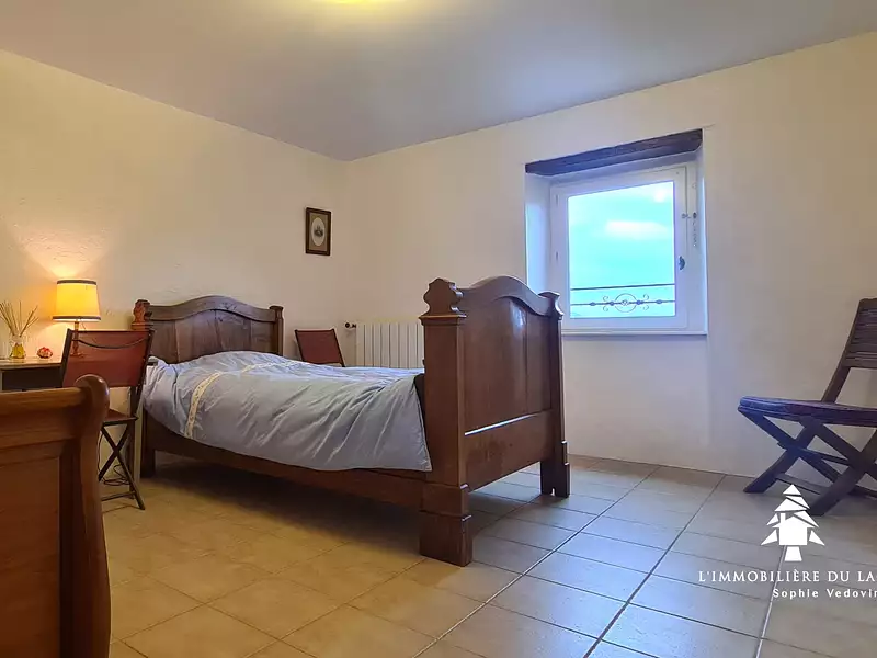 Maison, 307,4 m²