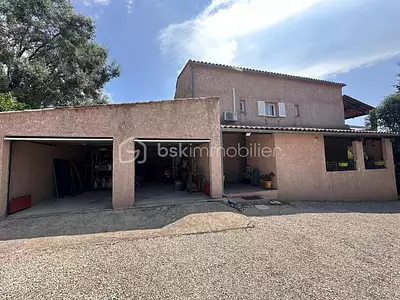 Maison, 187 m²