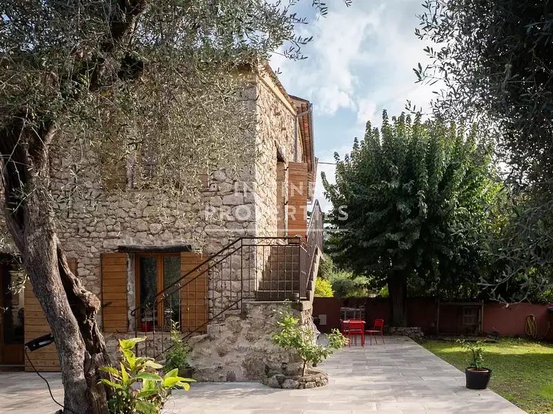 Maison, 200 m²