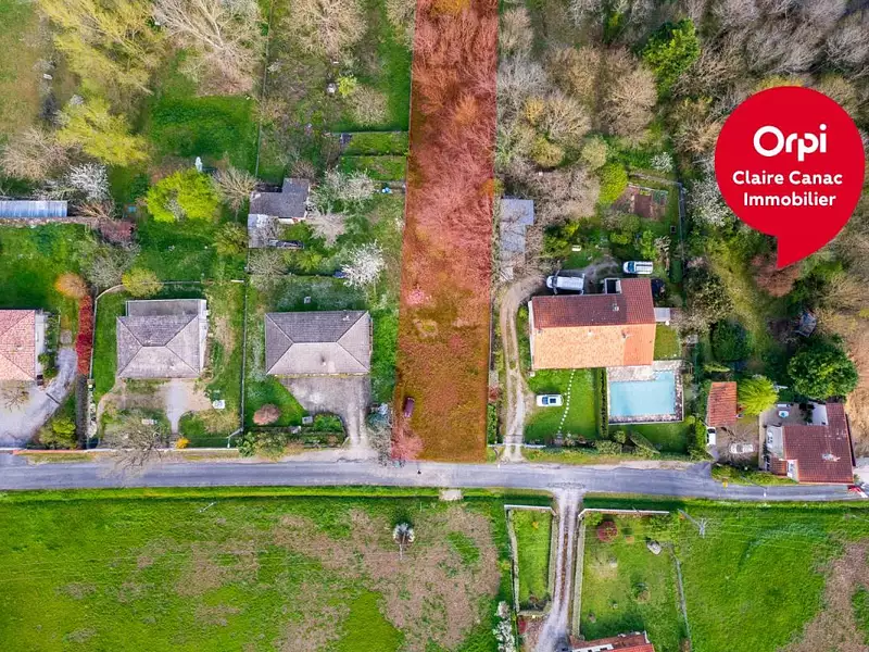 Terrain, 1 351 m²