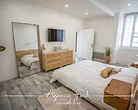 Maison, 225 m²