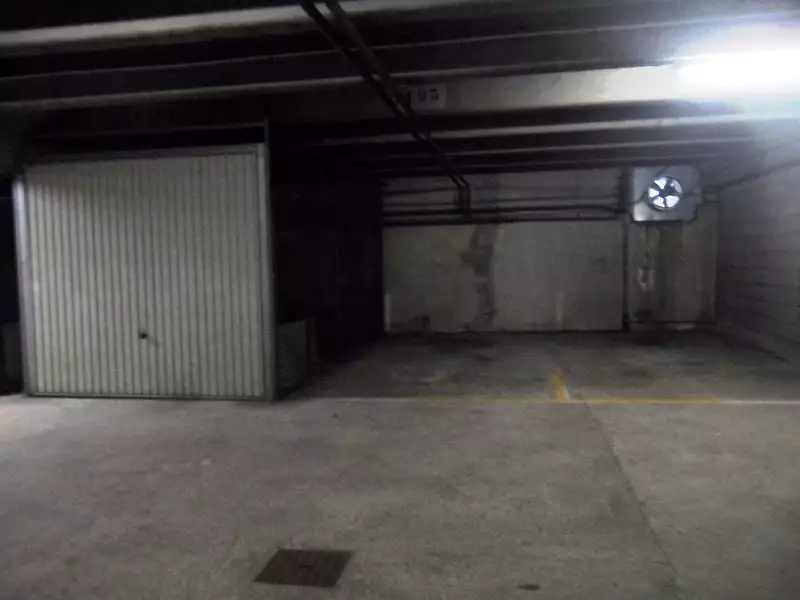 Parking, 14 m²