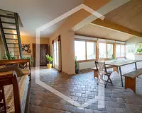 Maison, 240 m²