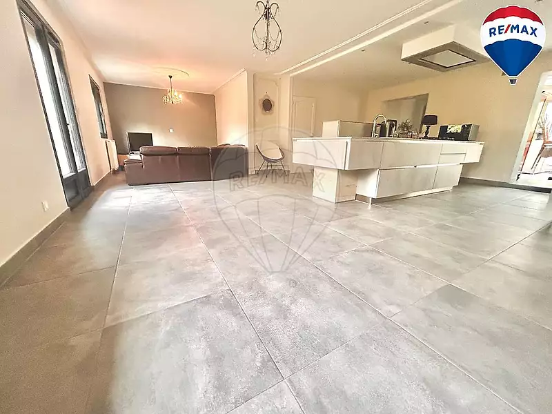 Maison, 137 m²
