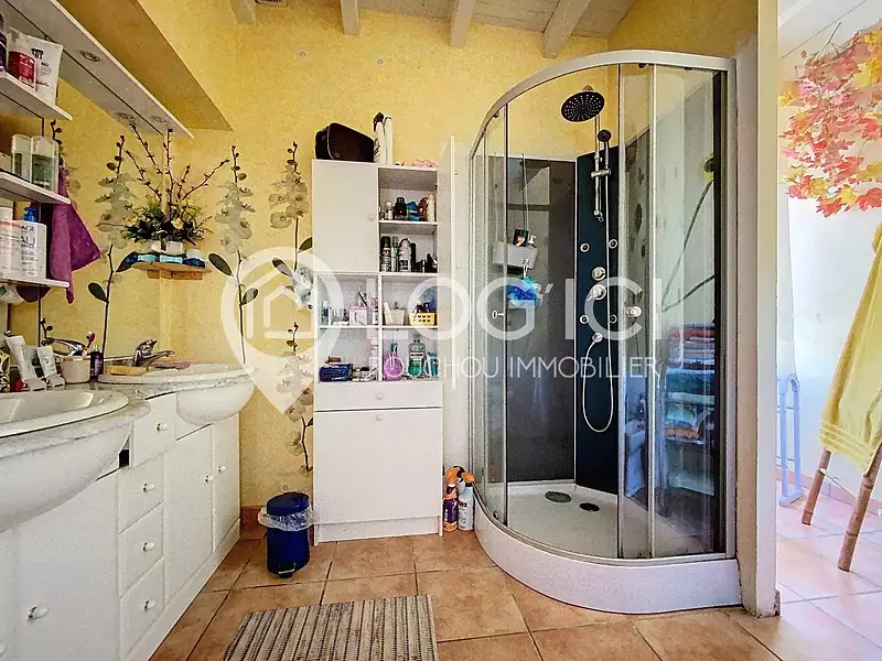 Maison, 145 m²