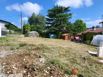 Terrain, 408 m²