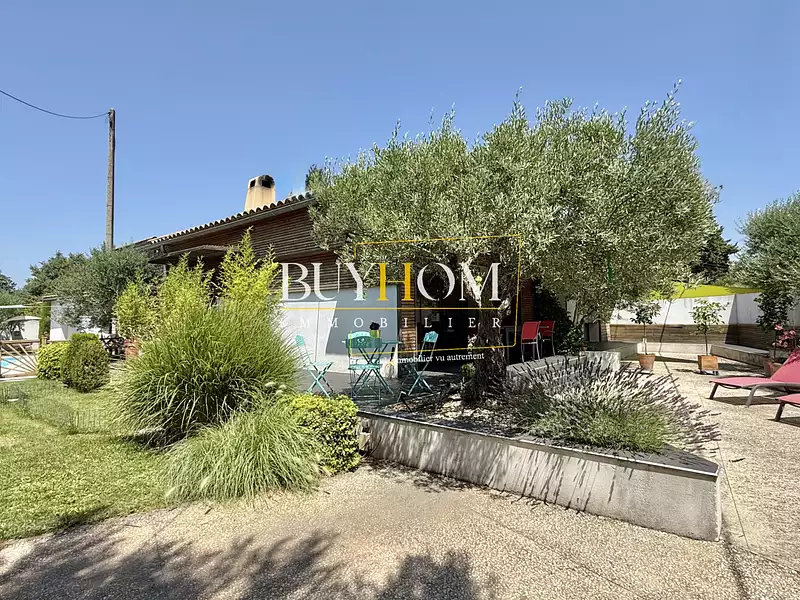 Maison, 115 m²