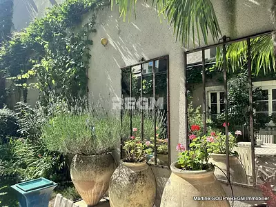 Maison, 290 m²