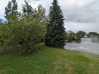 Terrain, 358 m²
