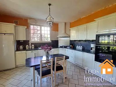 Maison, 290 m²