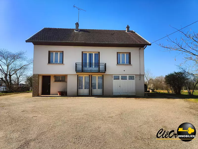 Maison, 148 m²