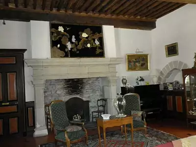 Maison, 1 700 m²