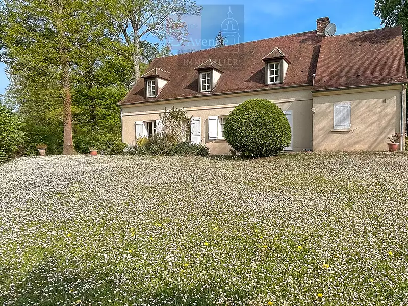 Maison, 210 m²