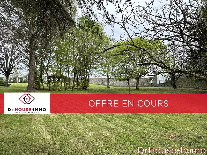 Terrain, 2 705 m²