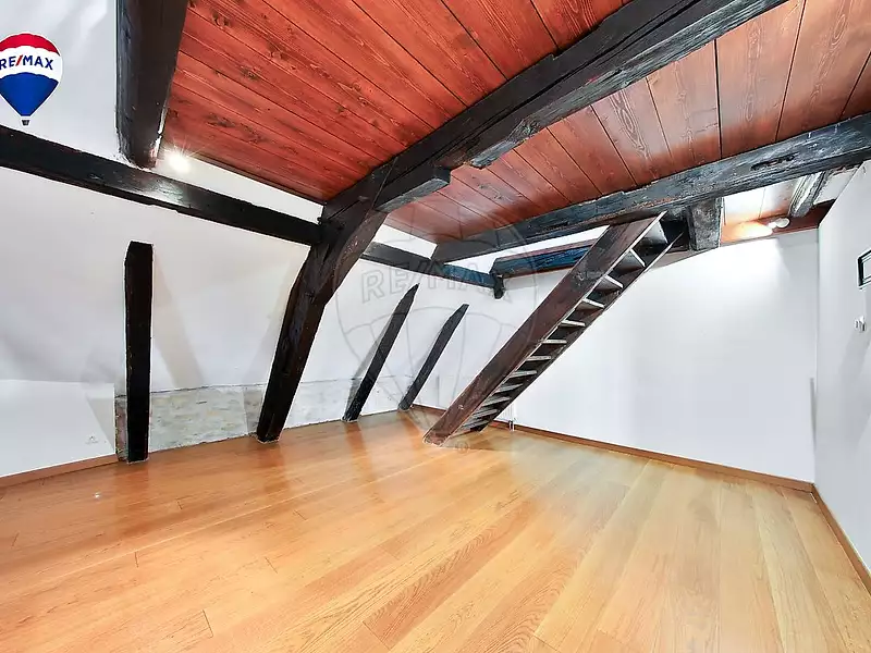 Maison, 243 m²