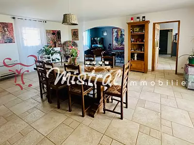 Maison, 141 m²
