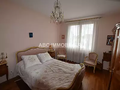 Maison, 257 m²