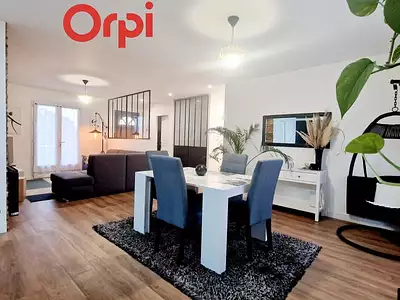 Maison, 89 m²