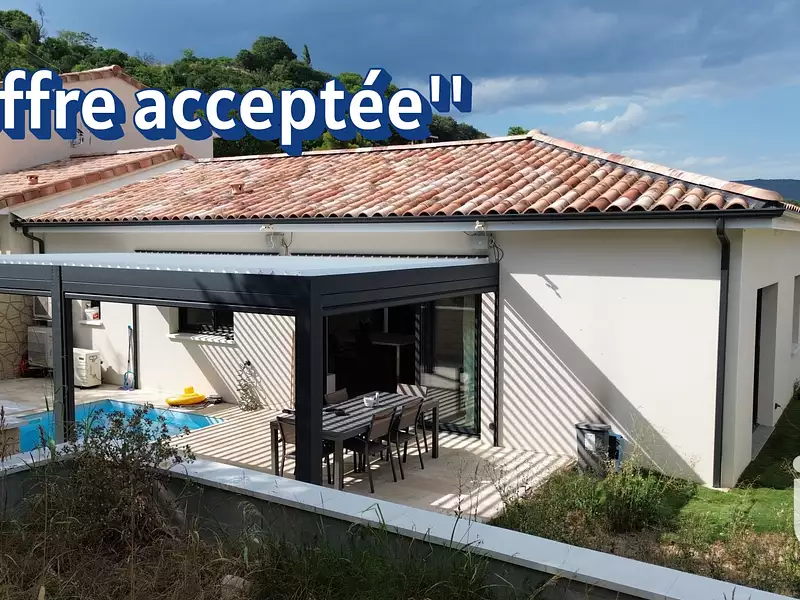 Maison, 104 m²