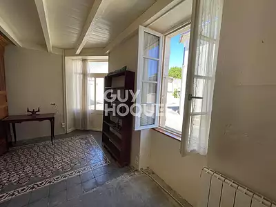 Maison, 235 m²