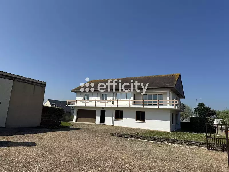 Maison, 230 m²