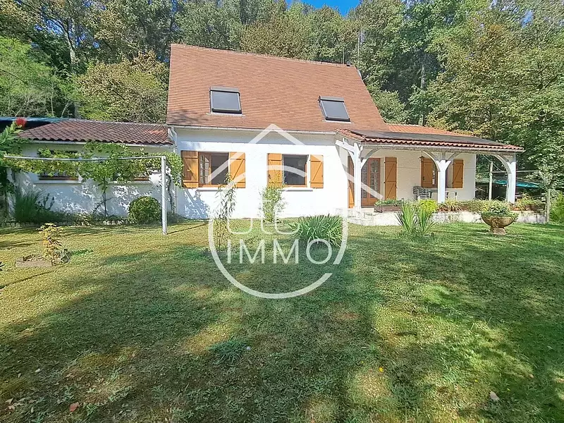 Maison, 141 m²