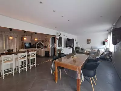 Maison, 156 m²