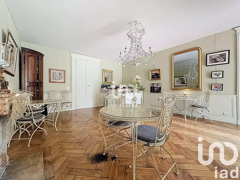 Maison, 800 m²