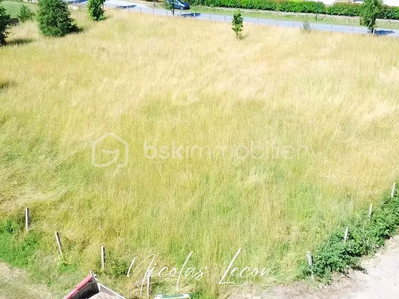 Terrain, 2 500 m²