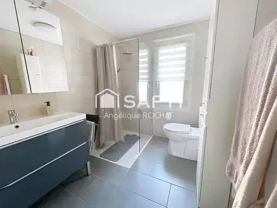 Maison, 167 m²