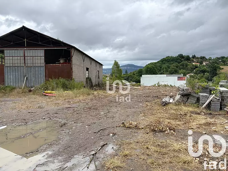 Terrain, 11 808 m²