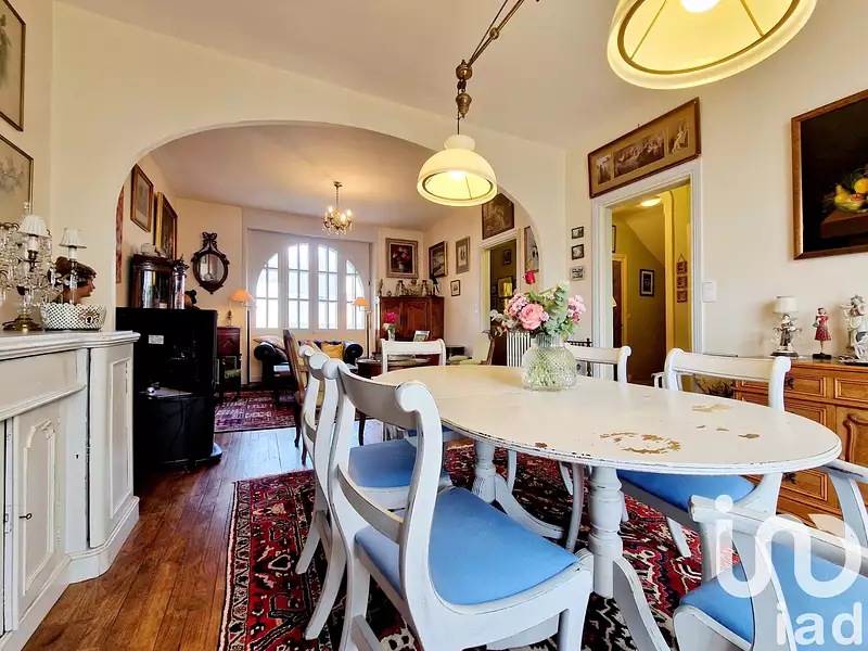 Maison, 180 m²