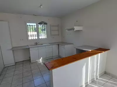 Maison, 77 m²