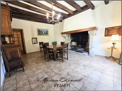 Maison, 245 m²