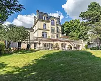 Maison, 396 m²