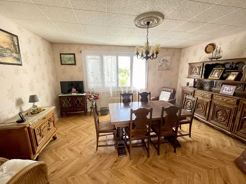 Maison, 75 m²