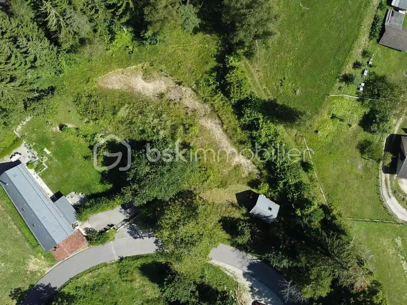 Terrain, 1 500 m²
